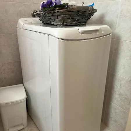 Casa Blanca * Pírgos Dhiroú