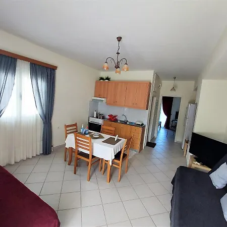 Casa Blanca * Pírgos Dhiroú