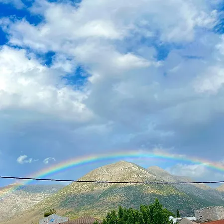 Casa Blanca Apartment *