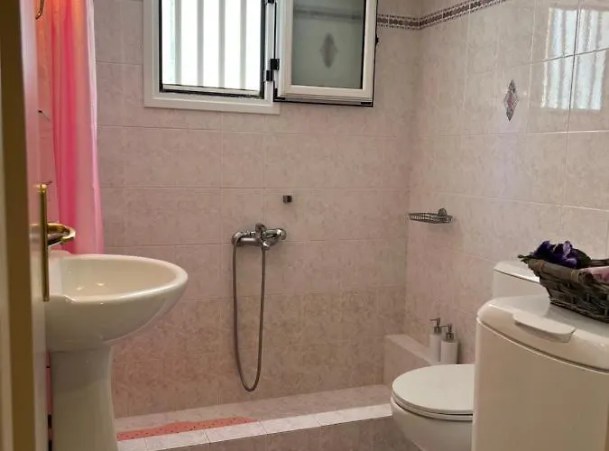 Casa Blanca Daire Pírgos Dhiroú